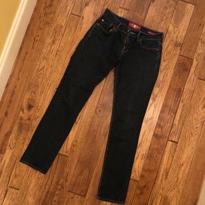 Ladies Lucky Brand Sweet’NStraight Jeans, 0/25 A